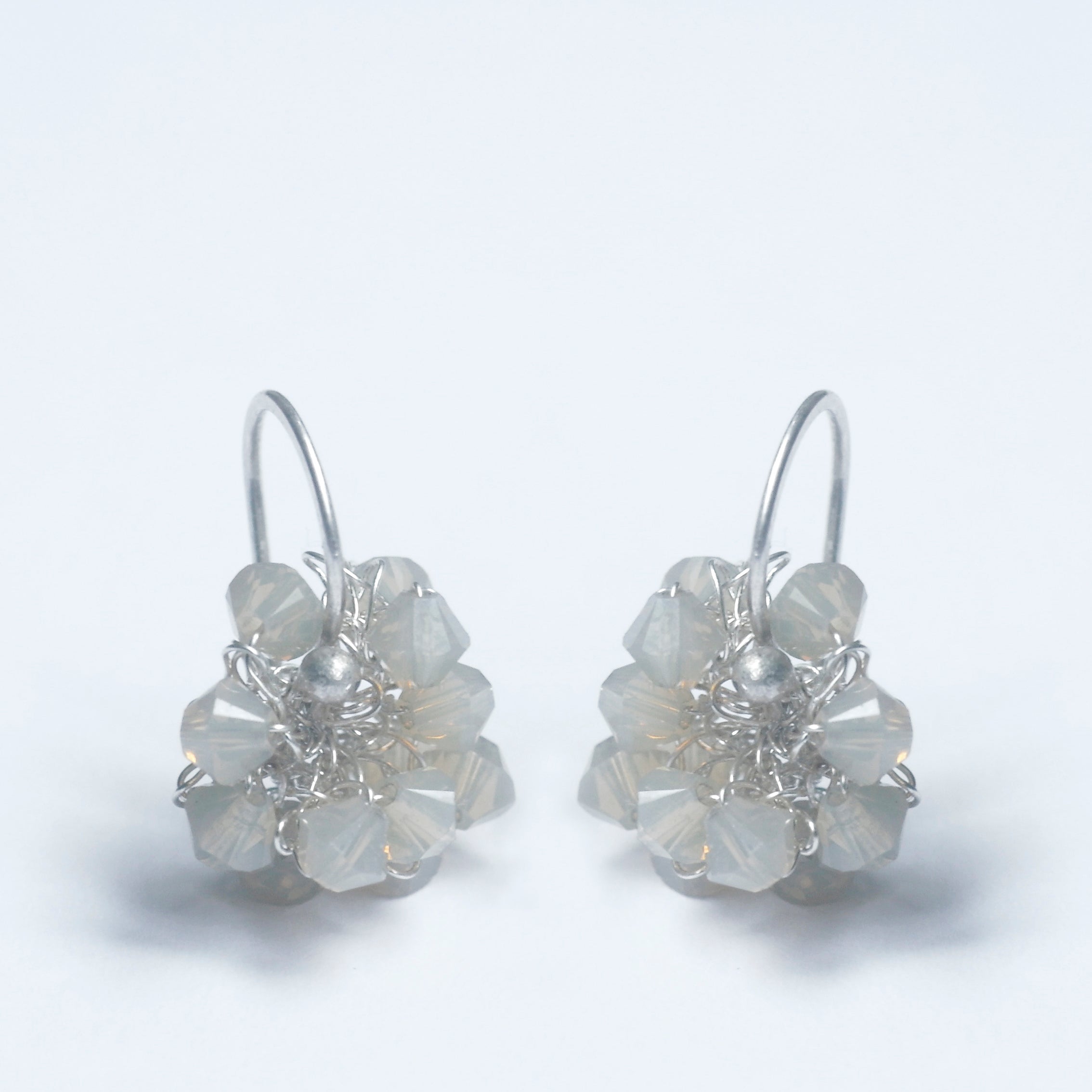 swarovski oorbellen smokey o12zi - Hester Zagt