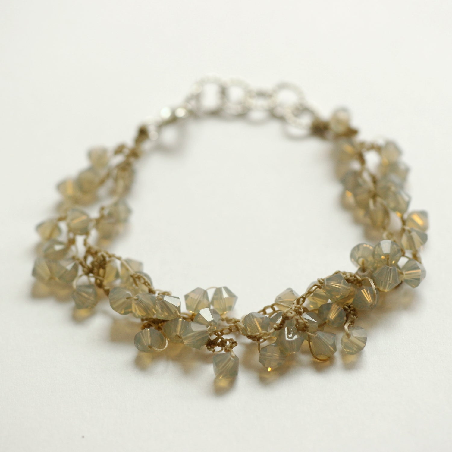 swarovski armband smokey grey - Hester Zagt