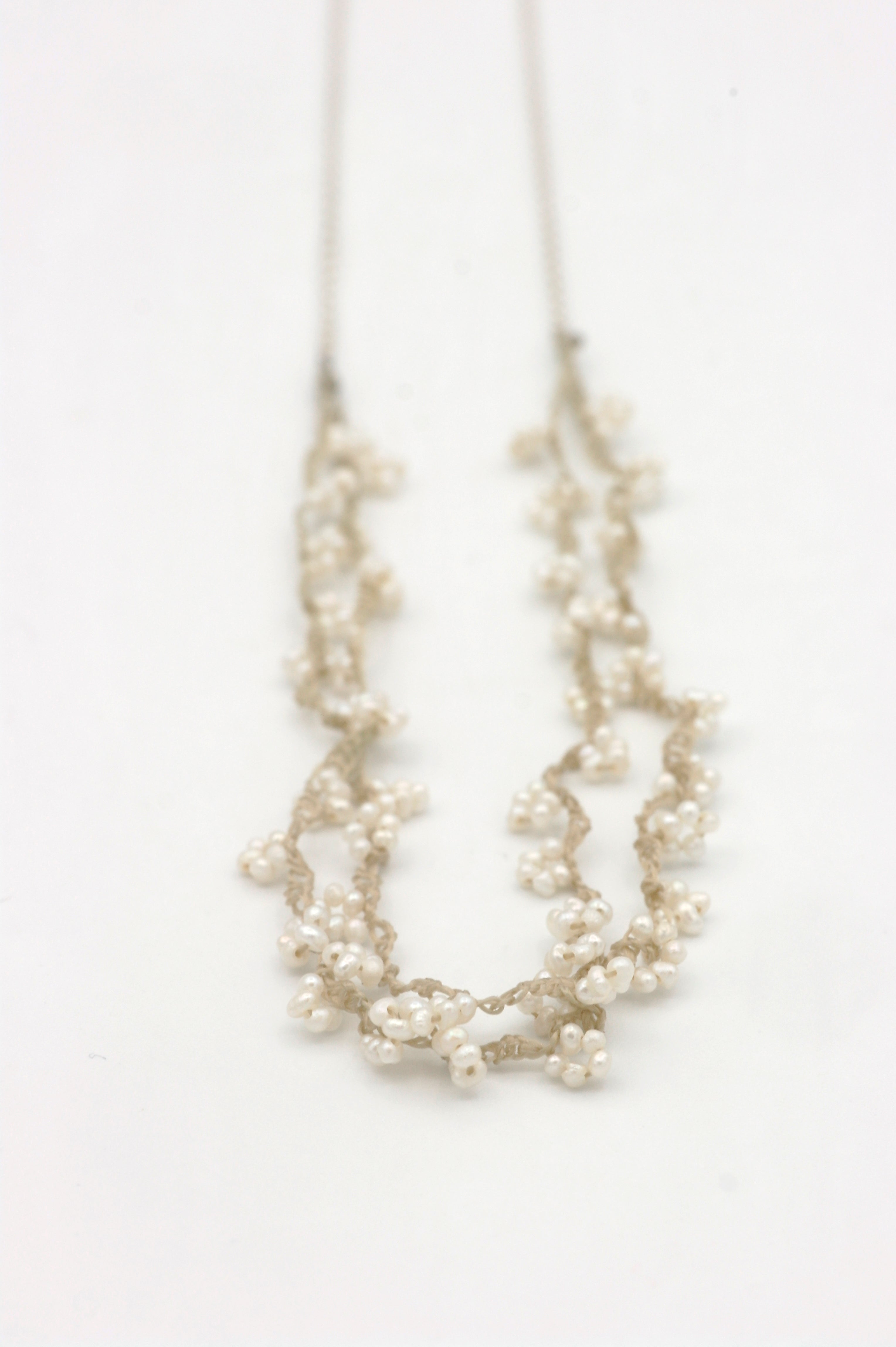 ketting witte pareltjes p66