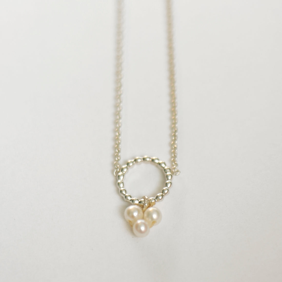 pearl necklace silver with white freshwater pearls